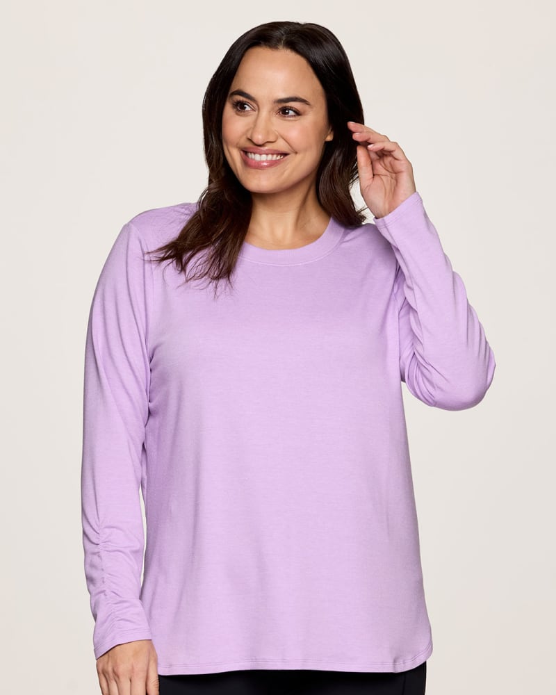Front of a model wearing a size 3X Plus No Sweat Pullover in Light Purple by RBX Active. | dia_product_style_image_id:348432
